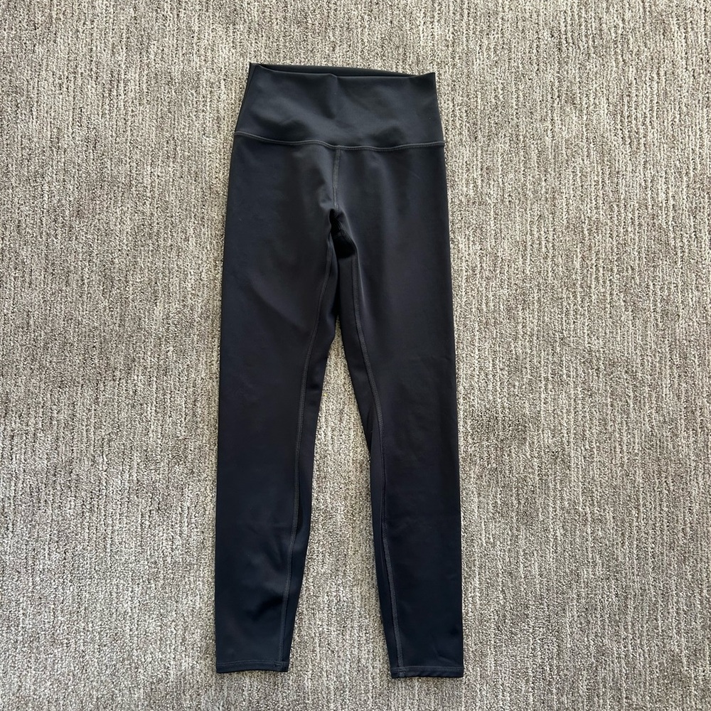 Alo Leggings